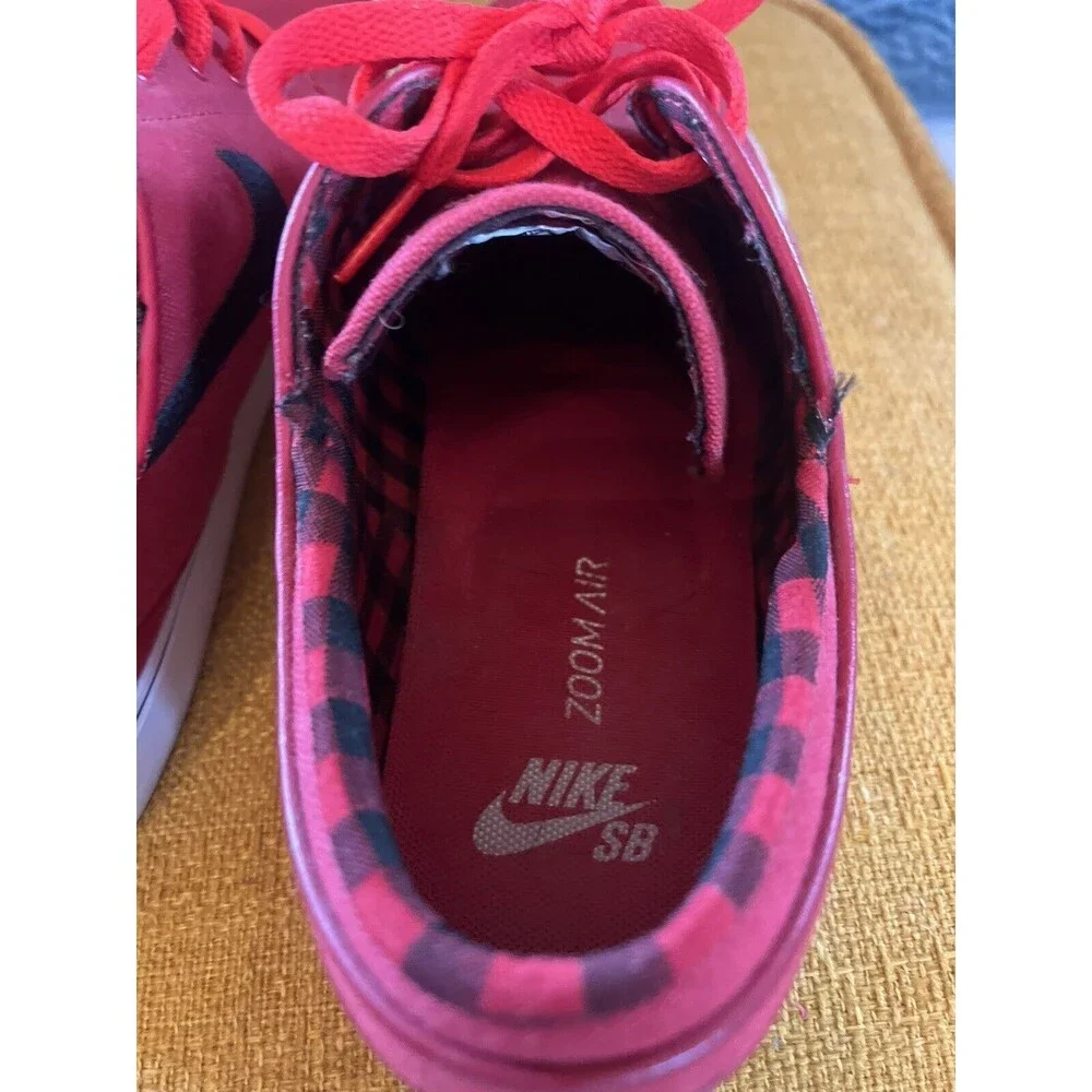 Nike SB Zoom Stefan Janoski Men's Size 9 Red Plaid Sneakers Shoes 615957-601